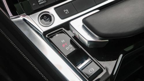 2024 Audi Q8 e-tron - Images - 21