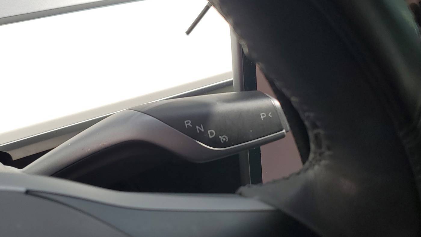 2022 Tesla Model Y 7SAYGDEF8NF449974