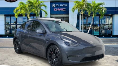 2022 Tesla Model Y 7SAYGDEF8NF449974