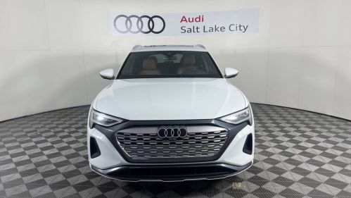 2024 Audi Q8 e-tron - Images - 2
