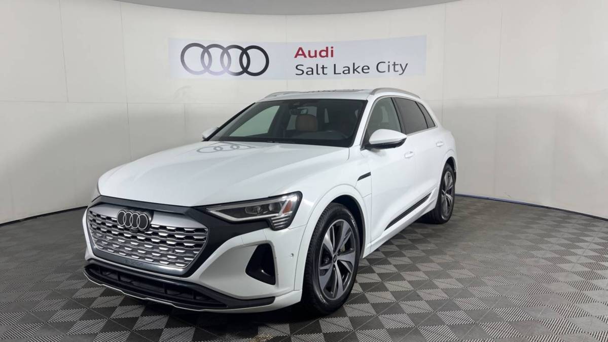 2024 Audi Q8 e-tron - Images - 3