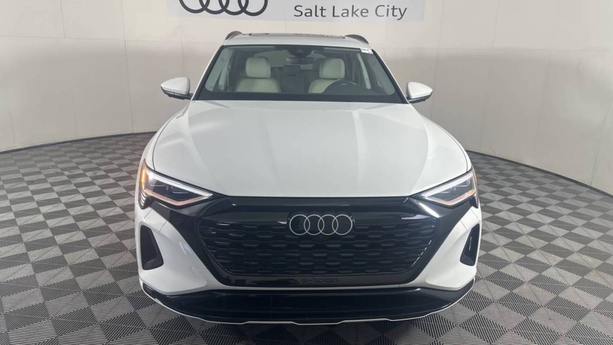 2024 Audi Q8 e-tron - Images - 2