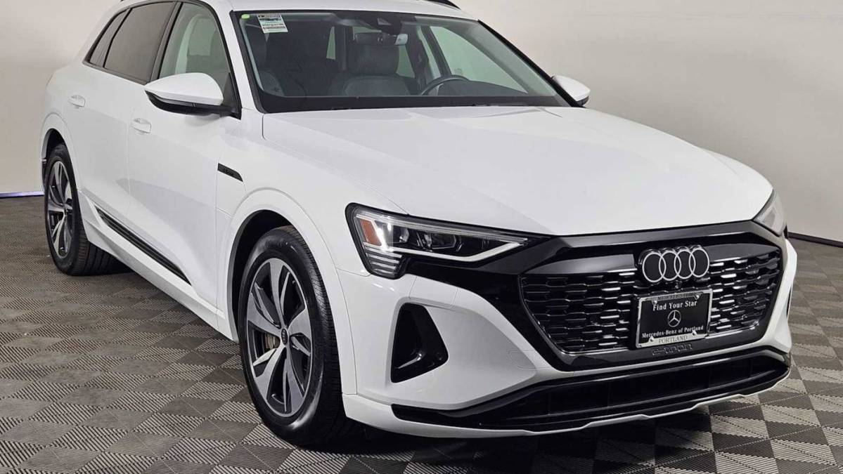 2024 Audi Q8 e-tron - Images - 7