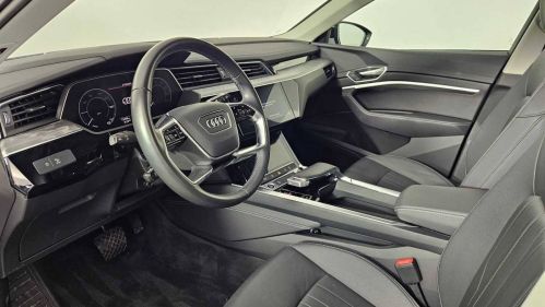 2024 Audi Q8 e-tron - Images - 9