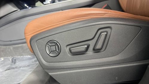 2024 Audi Q8 e-tron - Images - 11