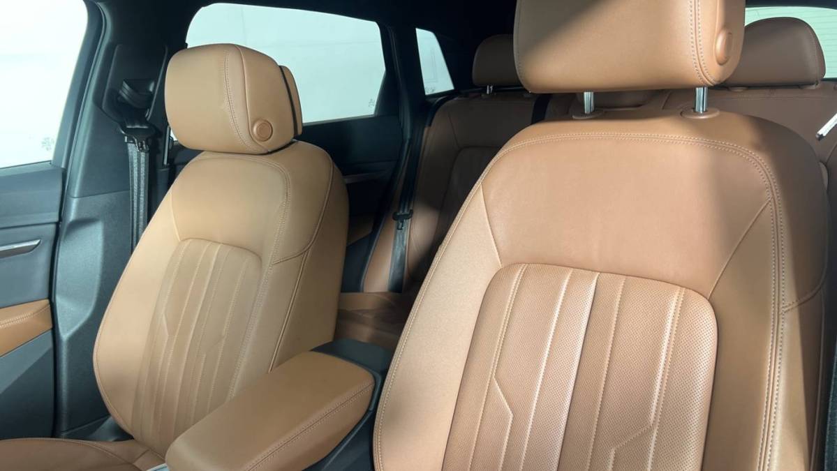 2024 Audi Q8 e-tron - Images - 12