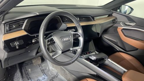 2024 Audi Q8 e-tron - Images - 13
