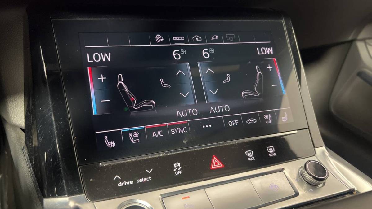 2024 Audi Q8 e-tron - Images - 17
