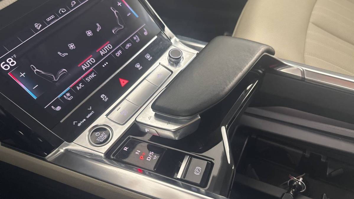 2024 Audi Q8 e-tron - Images - 18