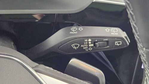 2024 Audi Q8 e-tron - Images - 28