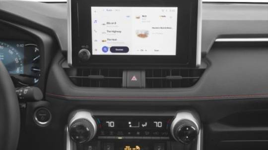 2025 Toyota RAV4 Plug-In Hybrid - Images - 10