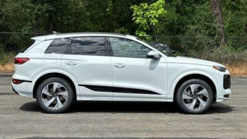 2025 Audi Q6 e-tron - Images - 4
