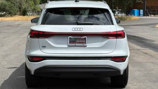 2025 Audi Q6 e-tron - Images - 6