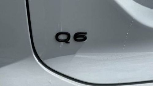 2025 Audi Q6 e-tron - Images - 7