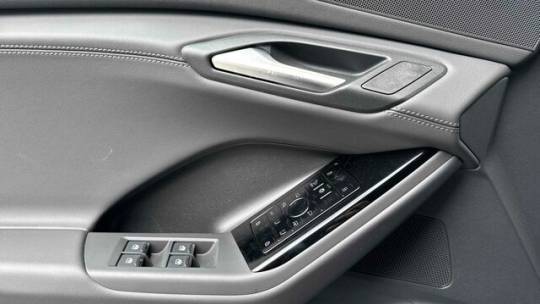 2025 Audi Q6 e-tron - Images - 9