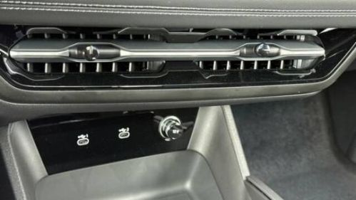 2025 Audi Q6 e-tron - Images - 18