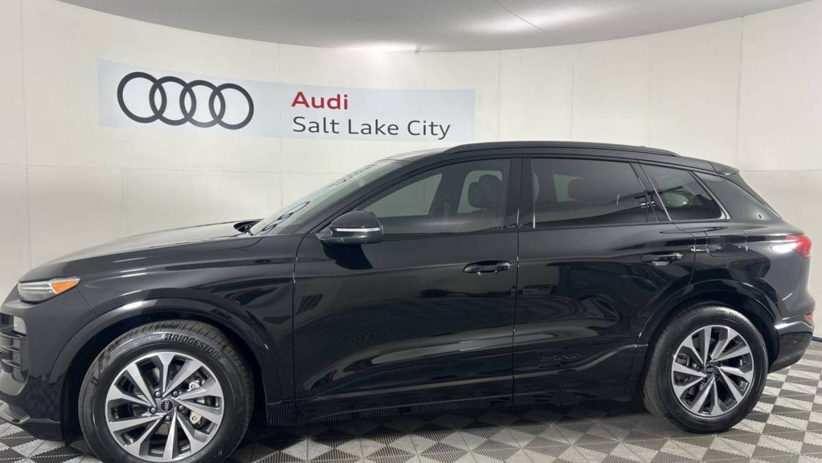 2025 Audi Q6 e-tron - Images - 8