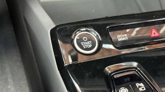 2025 Audi Q6 e-tron - Images - 20