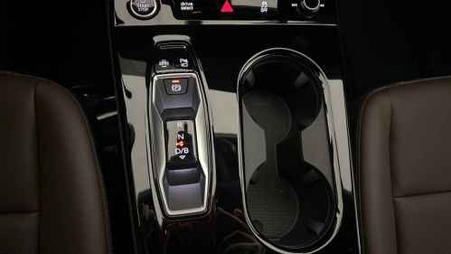 2025 Audi Q6 e-tron - Images - 14
