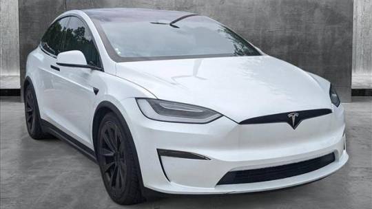 2022 Tesla Model X 7SAXCBE57NF360447
