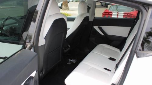 2022 Tesla Model Y 7SAYGAEE3NF325116