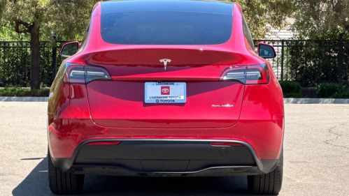 2022 Tesla Model Y 7SAYGDEE3NF347134