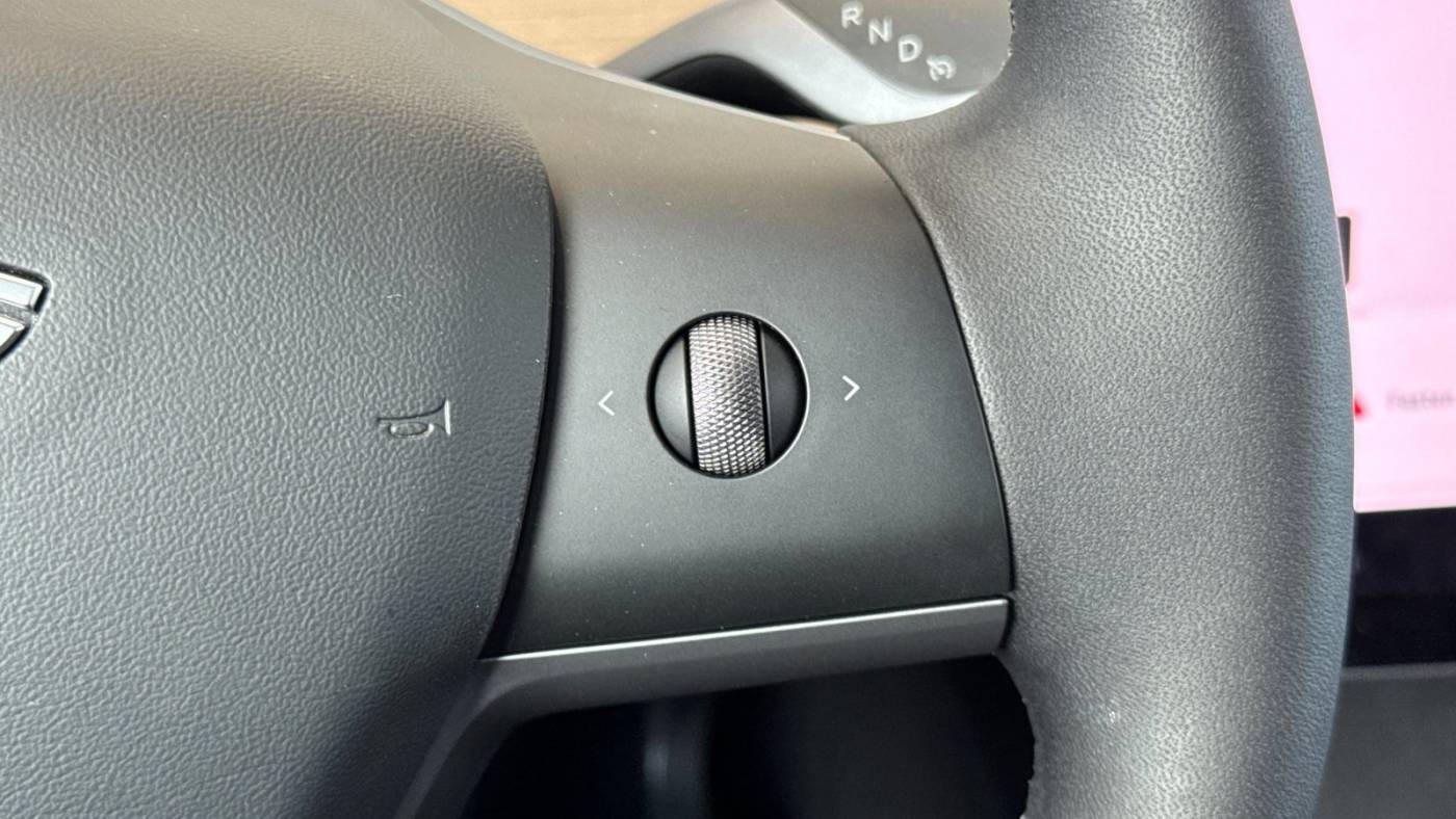 2022 Tesla Model Y 7SAYGDEE3NF347134