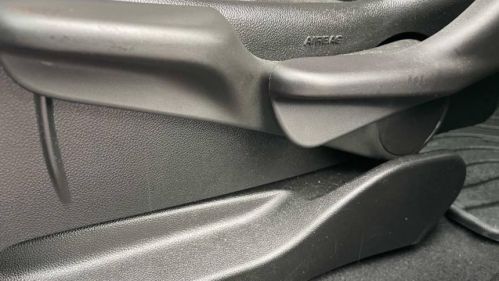 2023 Chevrolet Bolt - Images - 19