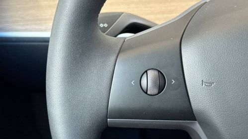 2022 Tesla Model Y 7SAYGDEE3NF347134