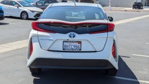 2019 Toyota Prius Prime - Images - 9