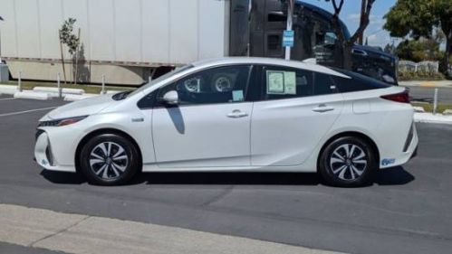 2019 Toyota Prius Prime - Images - 12