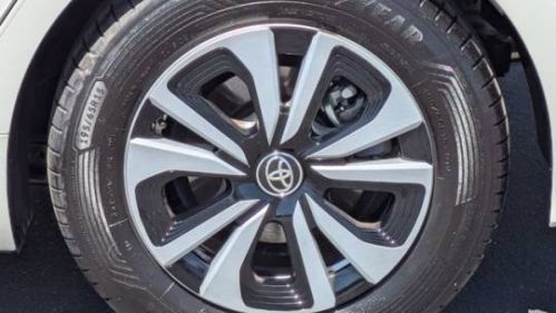 2019 Toyota Prius Prime - Images - 13