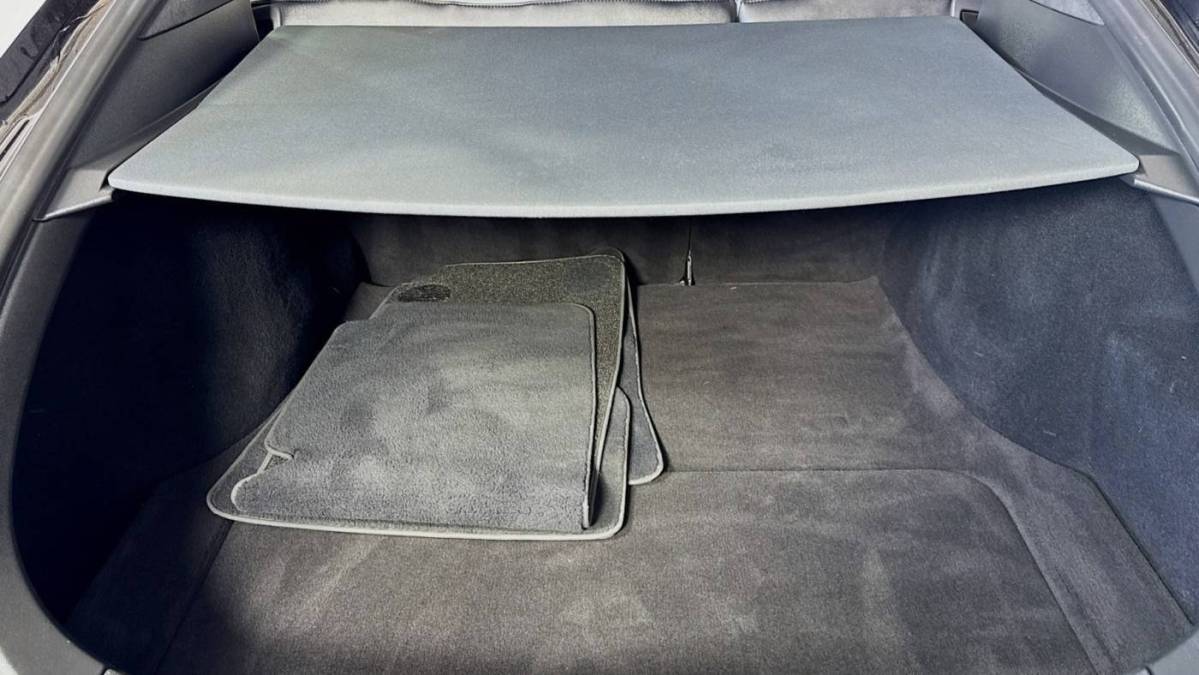2016 Tesla Model S - Images - 22