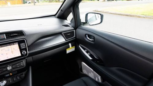 2025 Nissan LEAF - Images - 10