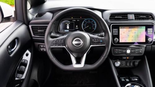 2025 Nissan LEAF - Images - 11