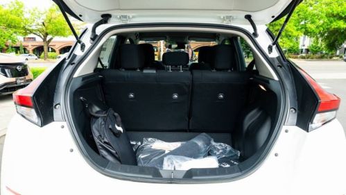 2025 Nissan LEAF - Images - 7