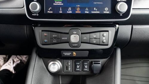 2025 Nissan LEAF - Images - 16