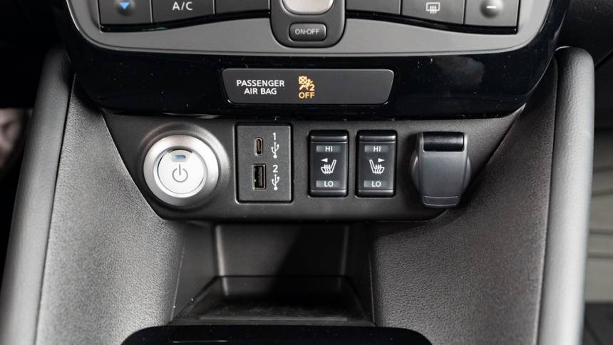 2025 Nissan LEAF - Images - 17
