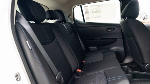 2025 Nissan LEAF - Images - 23