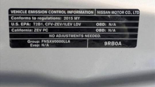 2015 Nissan LEAF - Images - 24