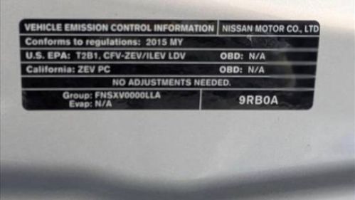2015 Nissan LEAF - Images - 24