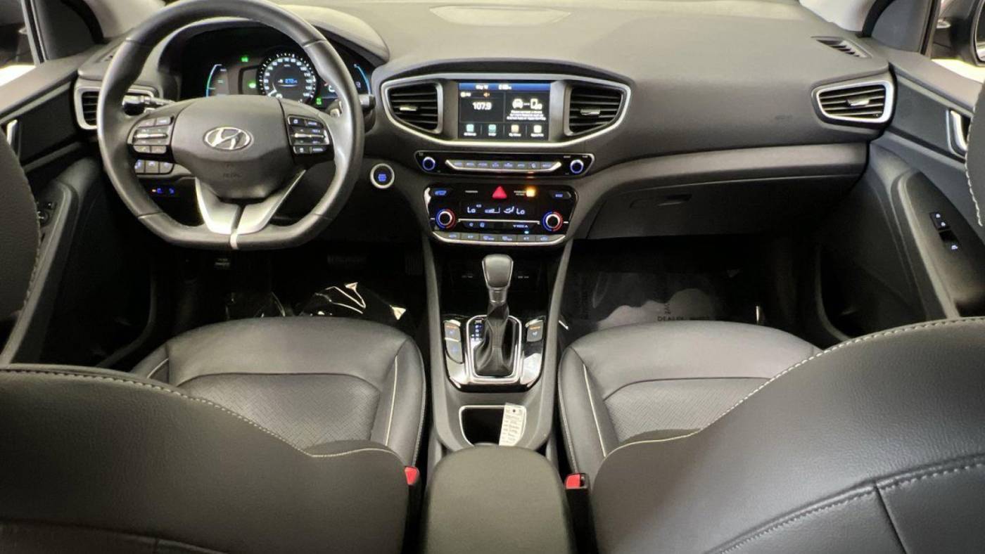 2019 Hyundai IONIQ KMHC75LD1KU136214