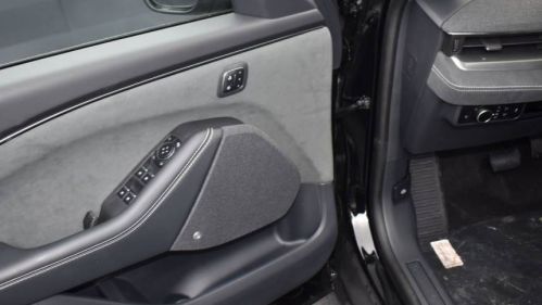 2025 Ford Mustang Mach E - Images - 6