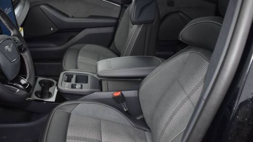 2025 Ford Mustang Mach E - Images - 7