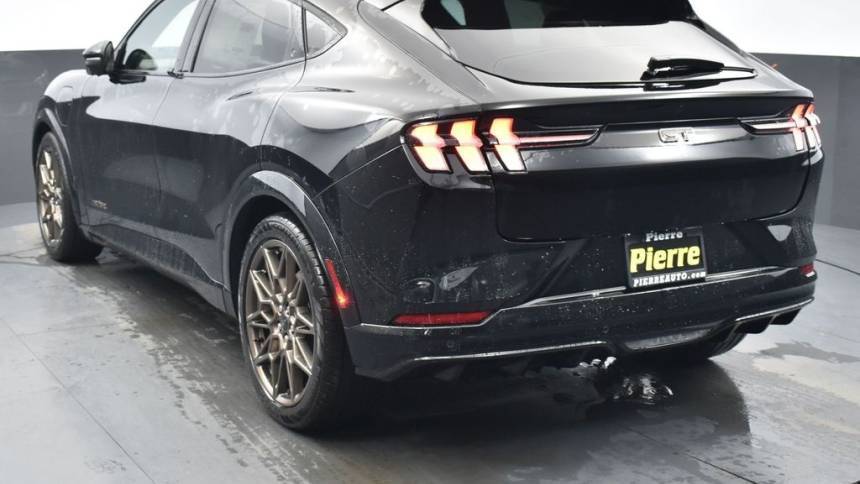 2025 Ford Mustang Mach E - Images - 20