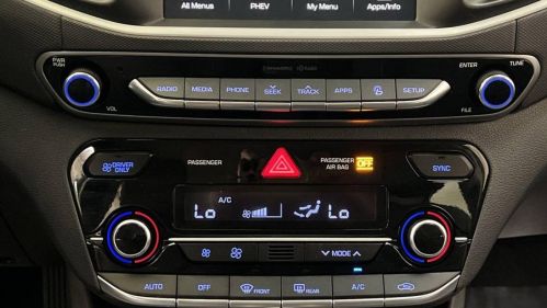 2019 Hyundai IONIQ KMHC75LD1KU136214