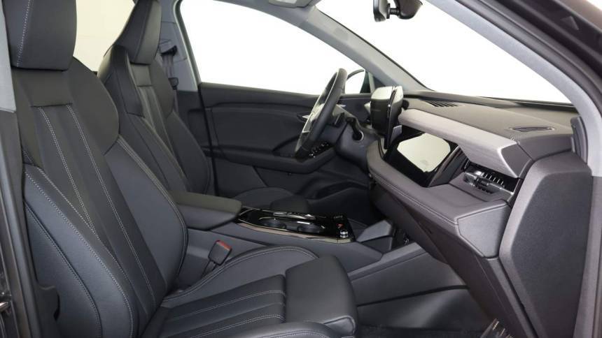 2025 Audi Q6 e-tron - Images - 12