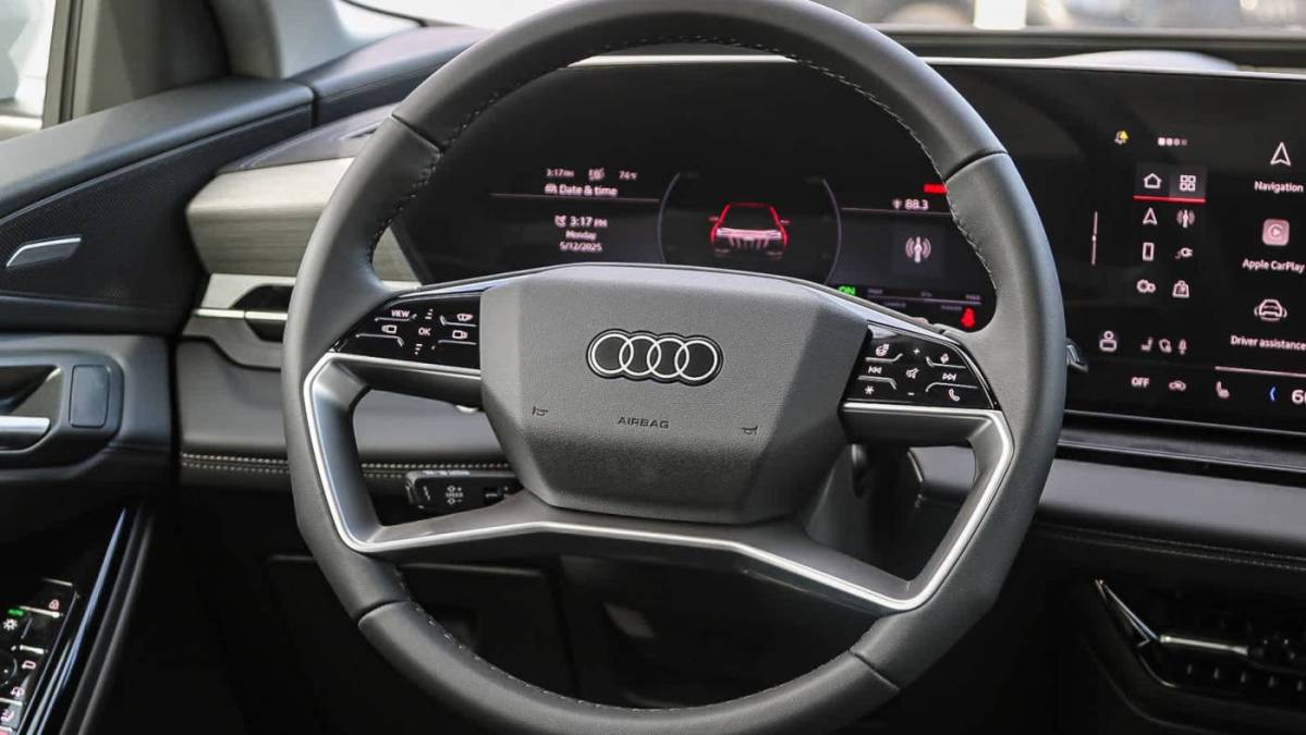 2025 Audi Q6 e-tron - Images - 15