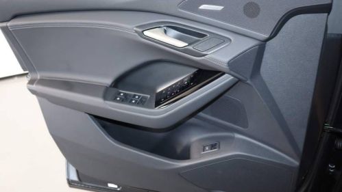 2025 Audi Q6 e-tron - Images - 14