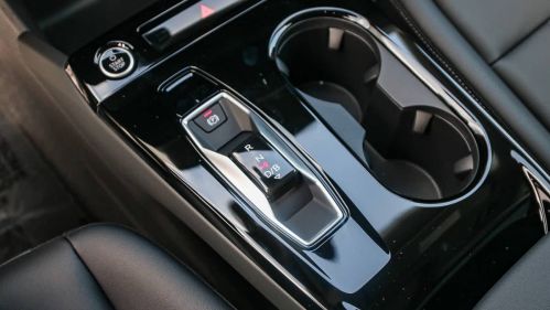 2025 Audi Q6 e-tron - Images - 19